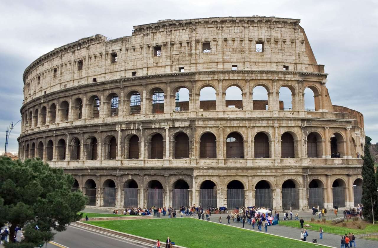 Възстановяват Колизеума в Рим
